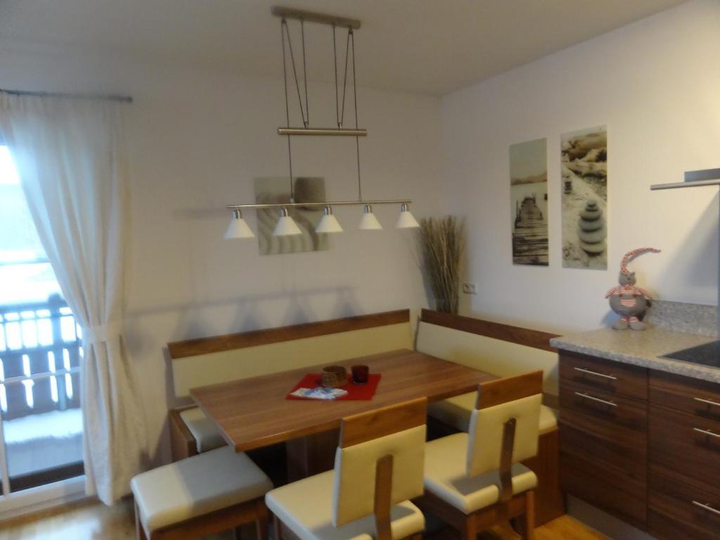 Exclusive Apartments - Inclusive Zell Am See-Kaprun Sommerkarte Und Unbegrenztem Tauern Spa Eintritt Ruang foto