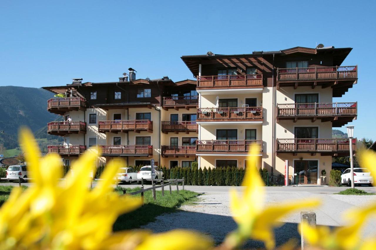 Exclusive Apartments - Inclusive Zell Am See-Kaprun Sommerkarte Und Unbegrenztem Tauern Spa Eintritt Ruang foto