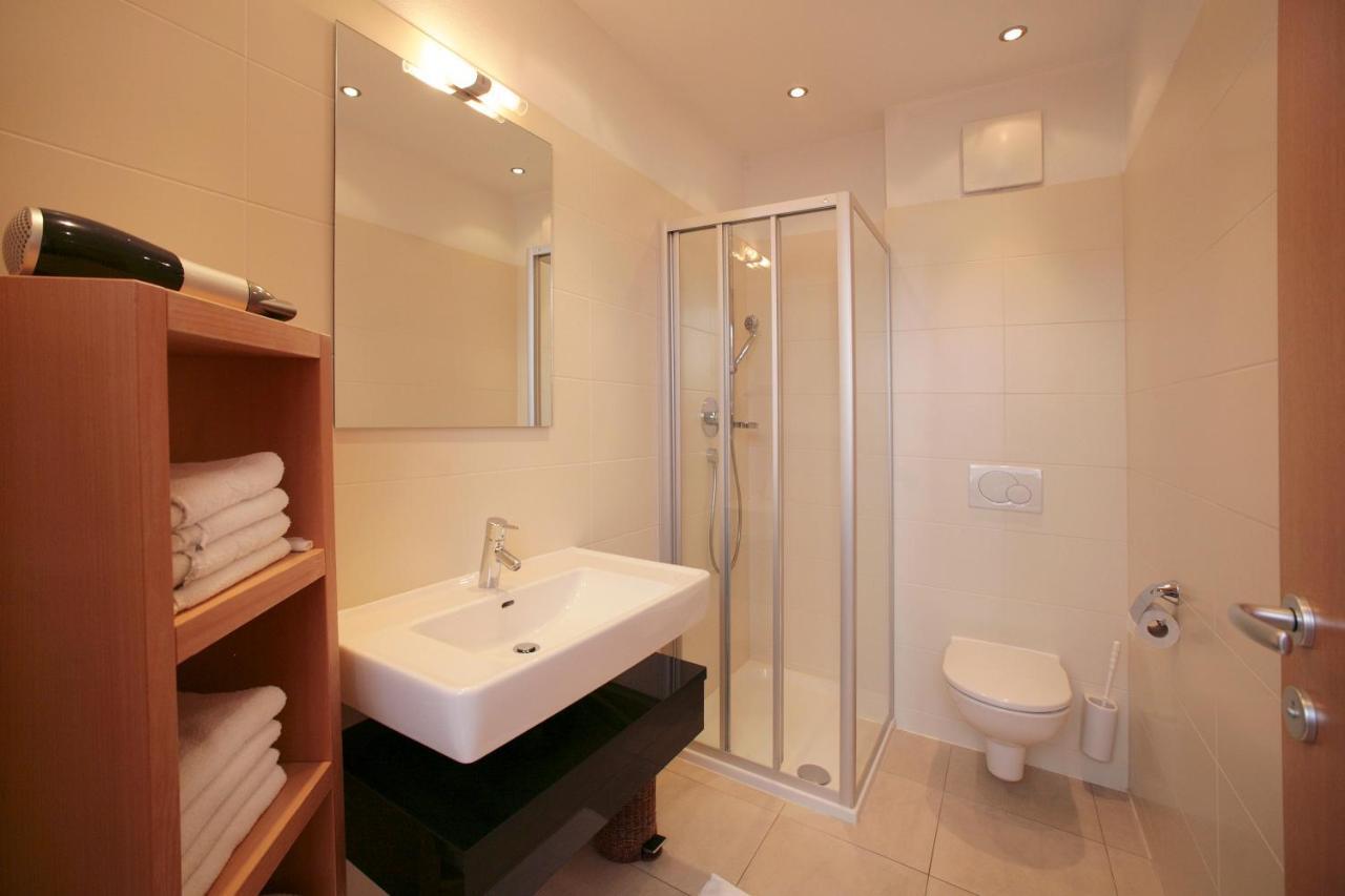 Exclusive Apartments - Inclusive Zell Am See-Kaprun Sommerkarte Und Unbegrenztem Tauern Spa Eintritt Ruang foto